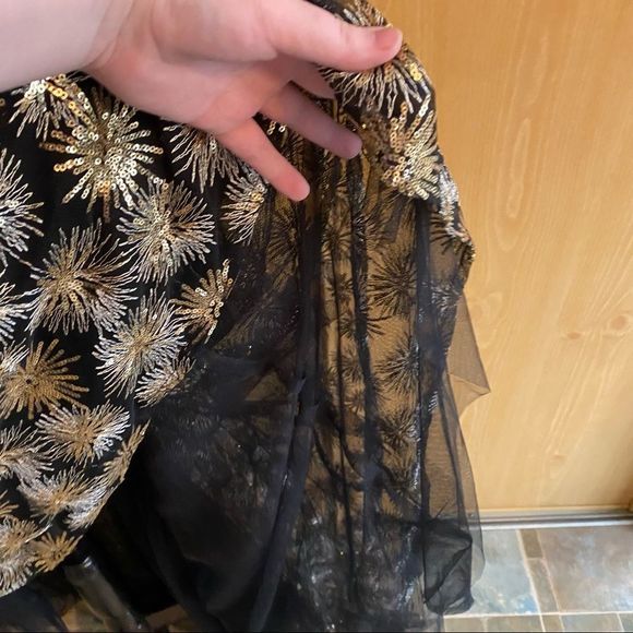 Aqua x Zendaya • Firework Sequined Cold Shoulder Gown - Picture 6 of 15